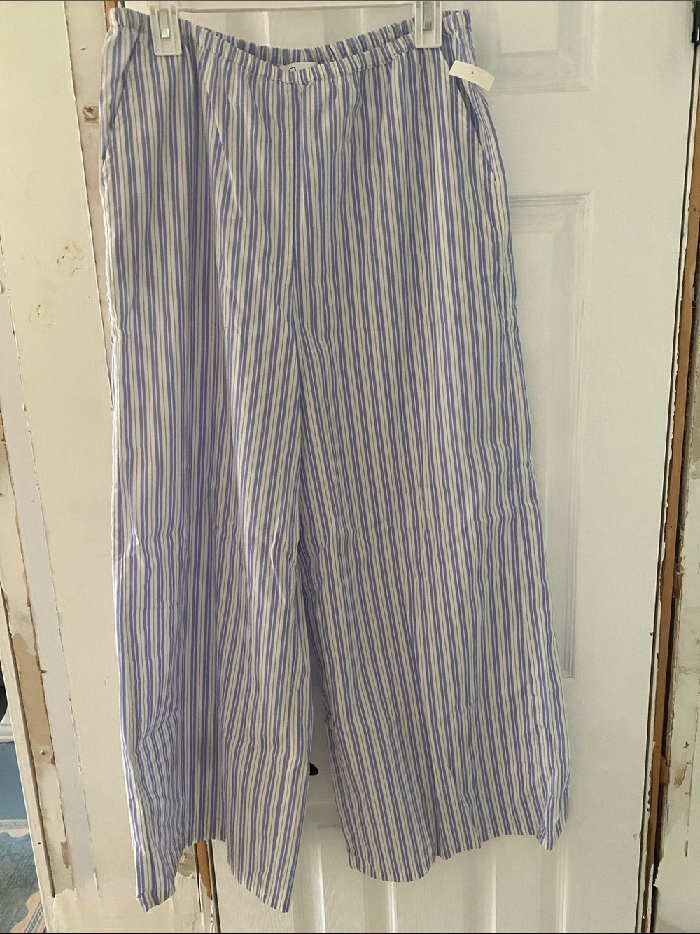 Striped blue and white Two-Piece Set - strapless Top & Wide Leg Pants - Picture 3 of 4